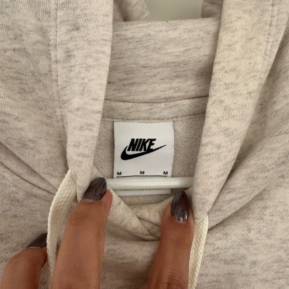 Nike oatmeal Sweater - Picture 3 of 5